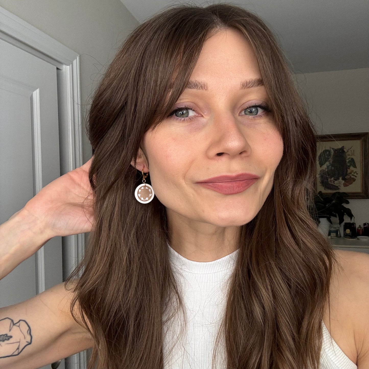 Latte (He)art • Dangle