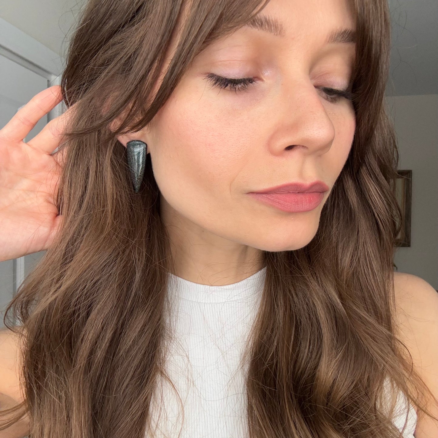 Rachel • Stud • Dark Rainbow