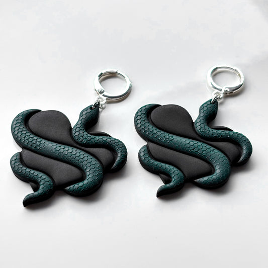 Snake Hearts • Everglade & Black