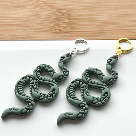 Floral Snake • Deep Sage • Minimalist