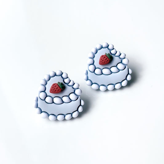 Strawberry Cake • Studs