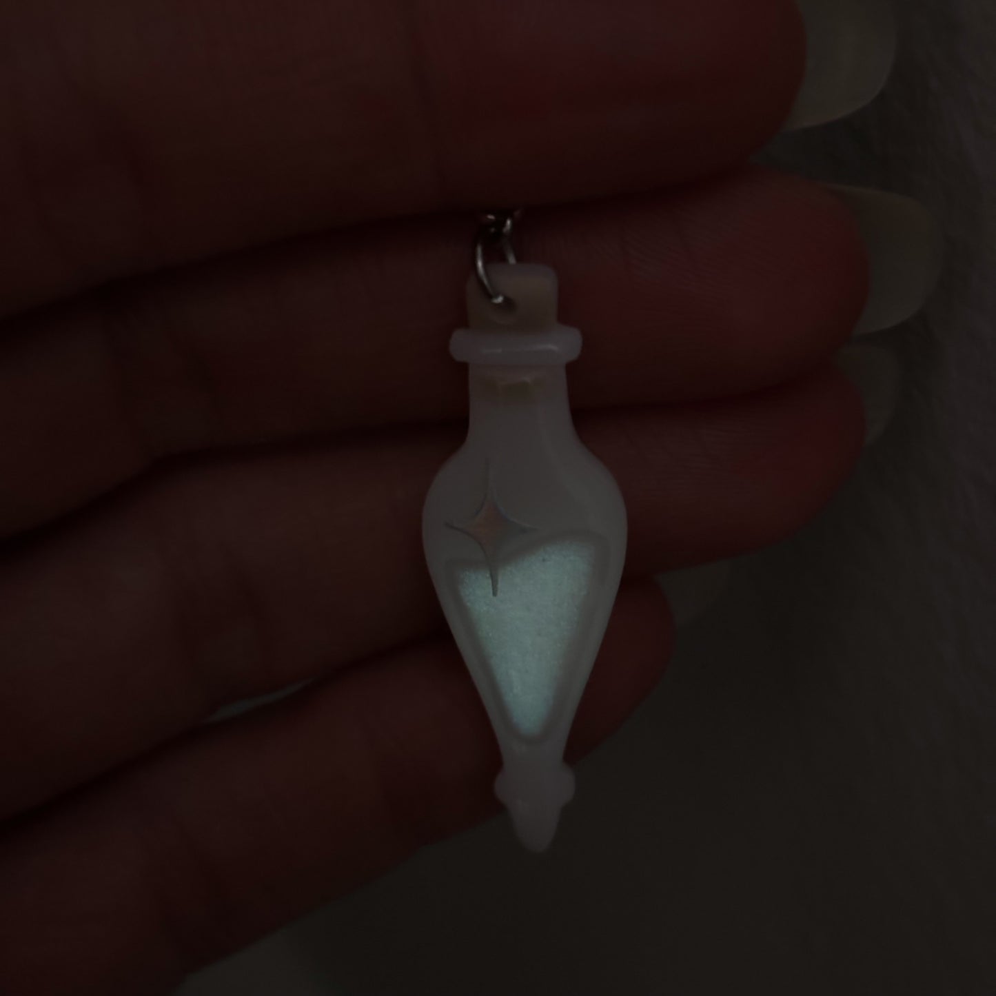 Potion Bottle Glowy Pink