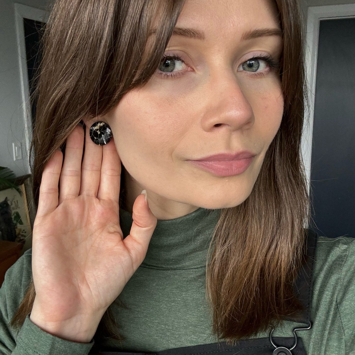 Elaine • Medium • Black Marble Studs