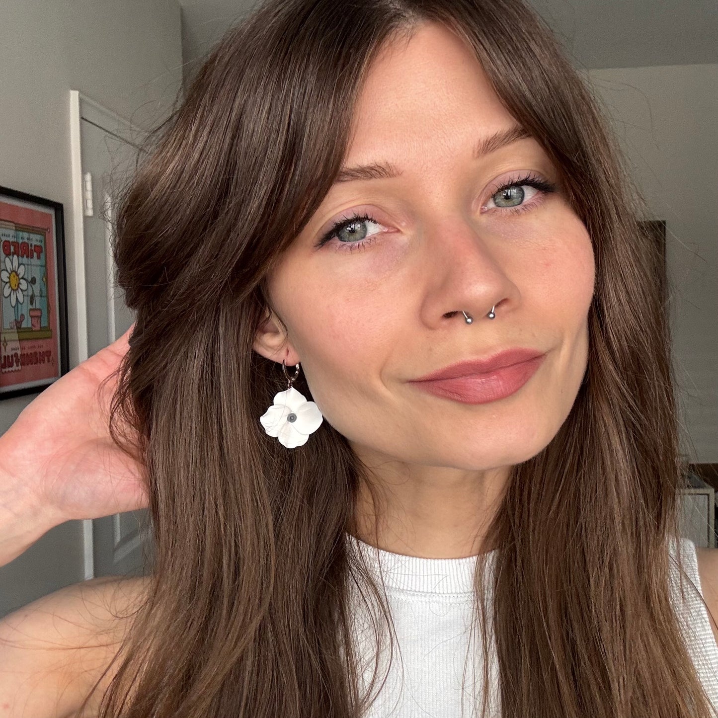 3D Flowers • White + Grey