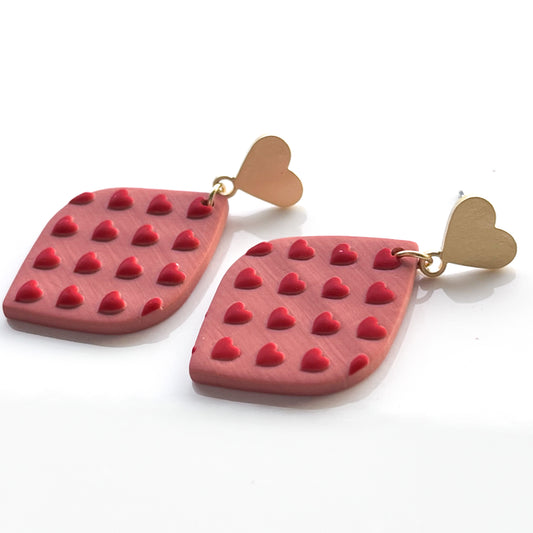 Meaghan • Blushing Scarlet