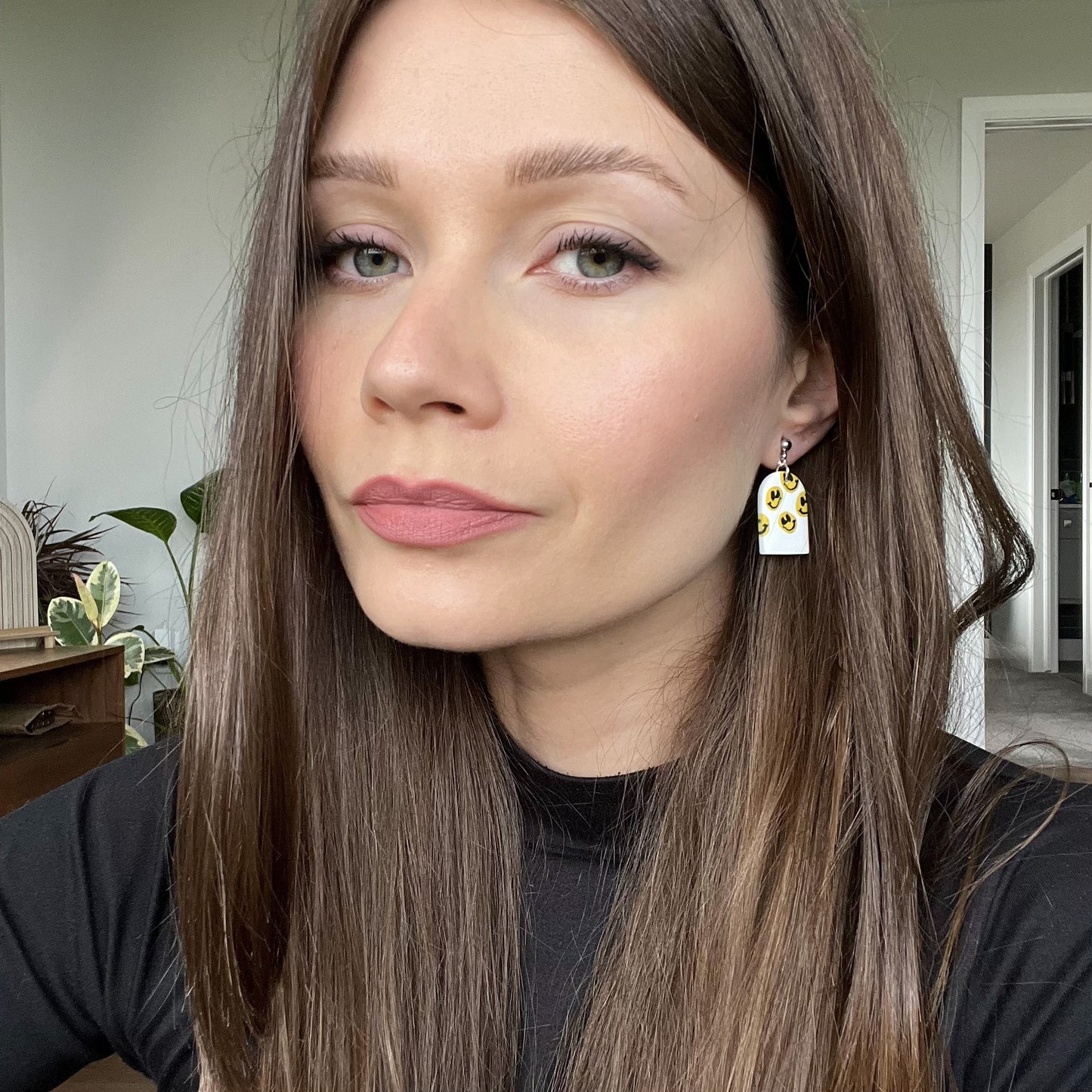 Helena • Warped Smiley