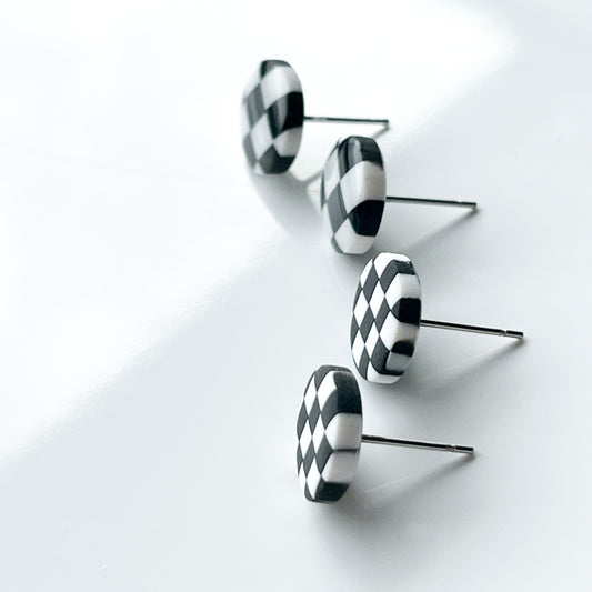 Elaine (SM) • Black & White Checks