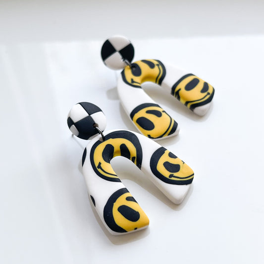 Nat • Warped Smiley