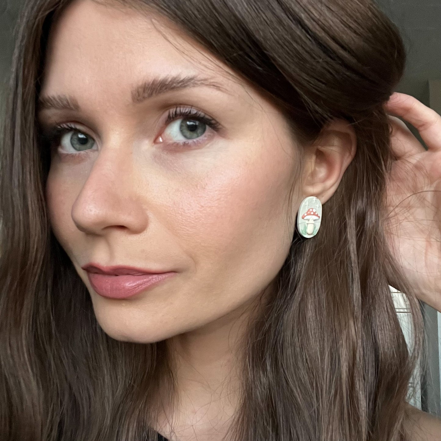 Mushroom • Day • Stud