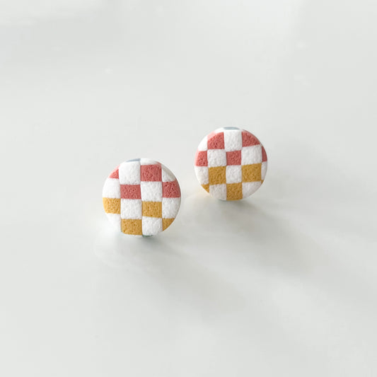 Elaine (sm) • Checkered