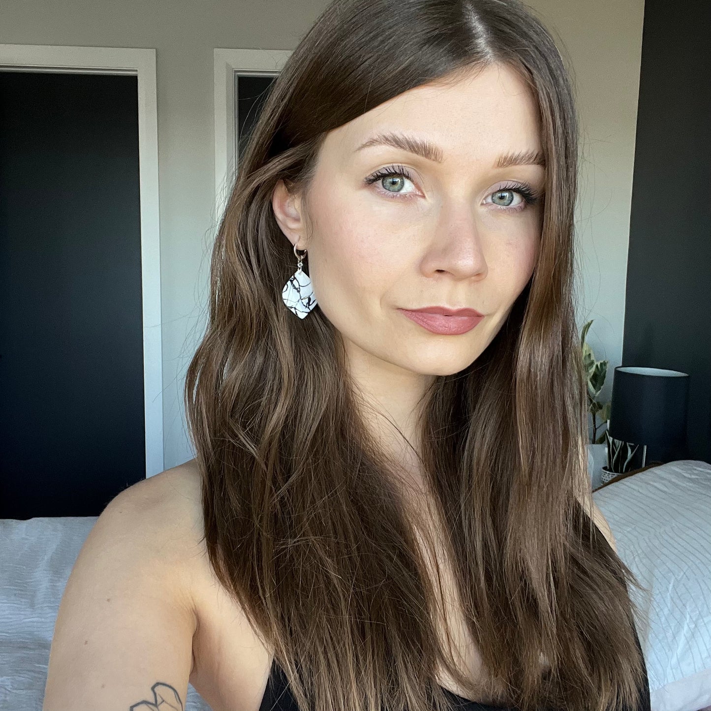 Meaghan • White Marble