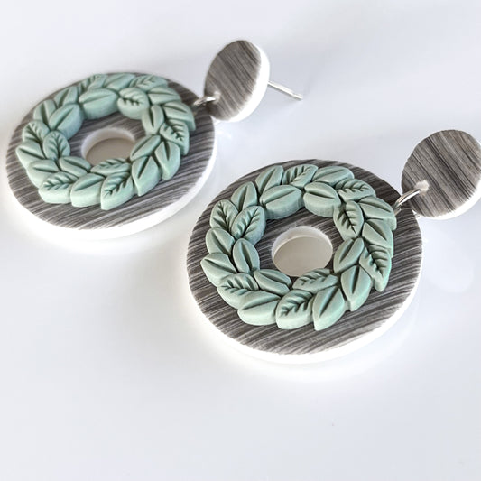 Natasha • Wood + Wreath