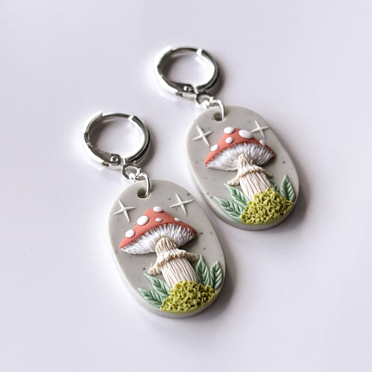 Mushroom • Mossy Day • Dangle