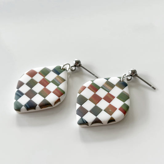 Meaghan • Checkered Sunset