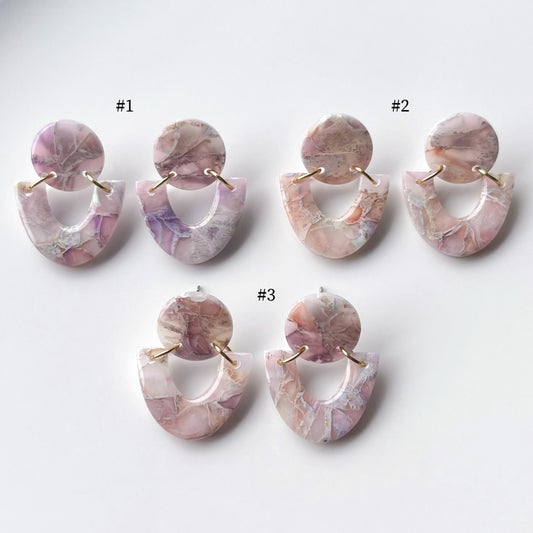 Raven • Pastel Stone