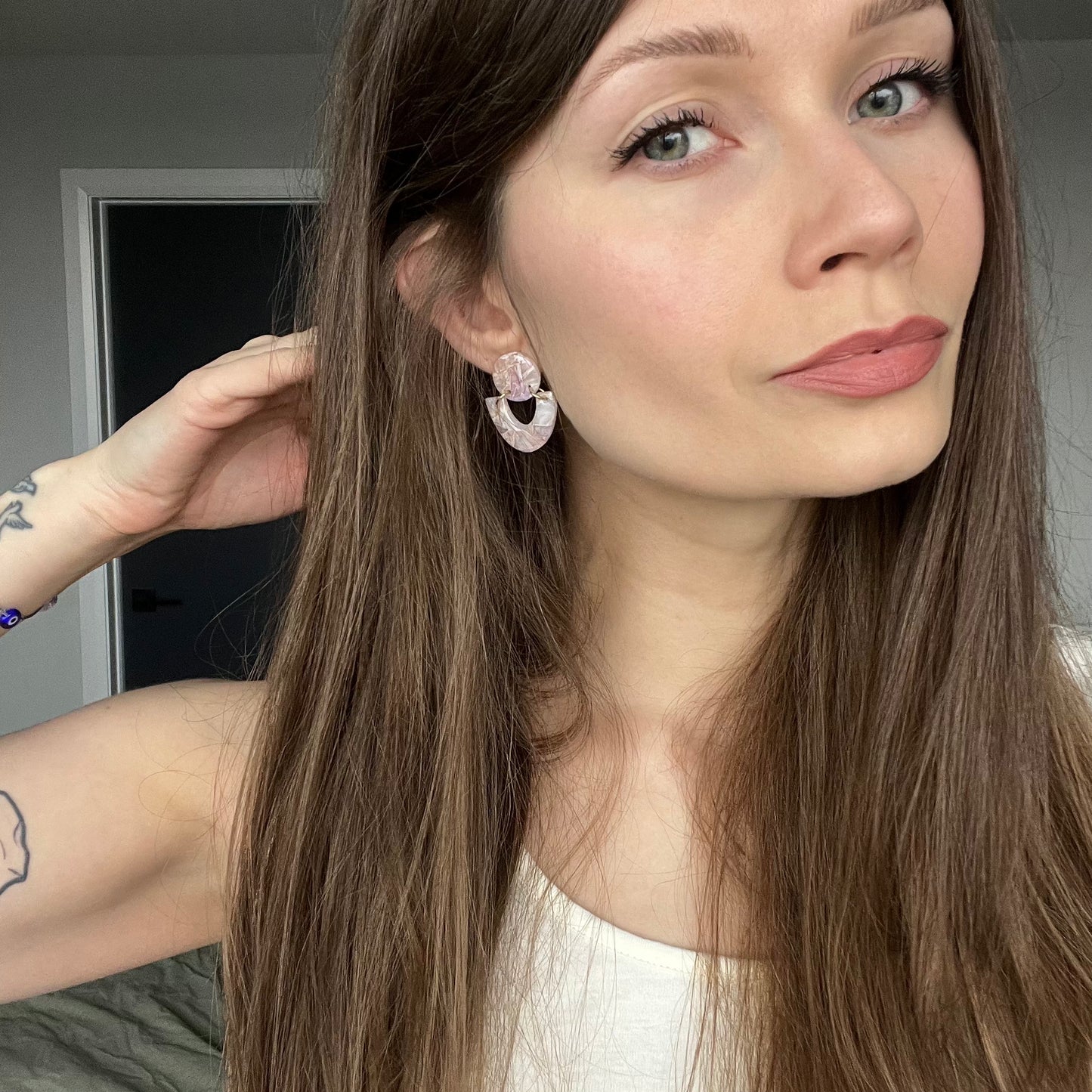 Raven • Pastel Stone