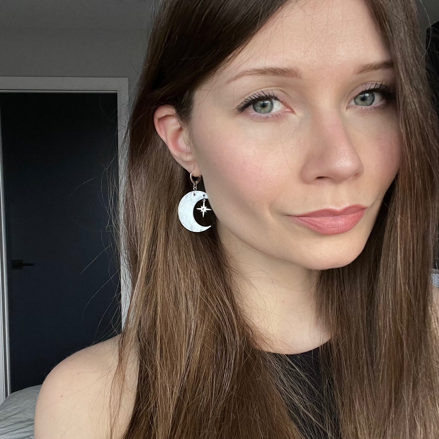 Moons • White + Silver • Sparkle