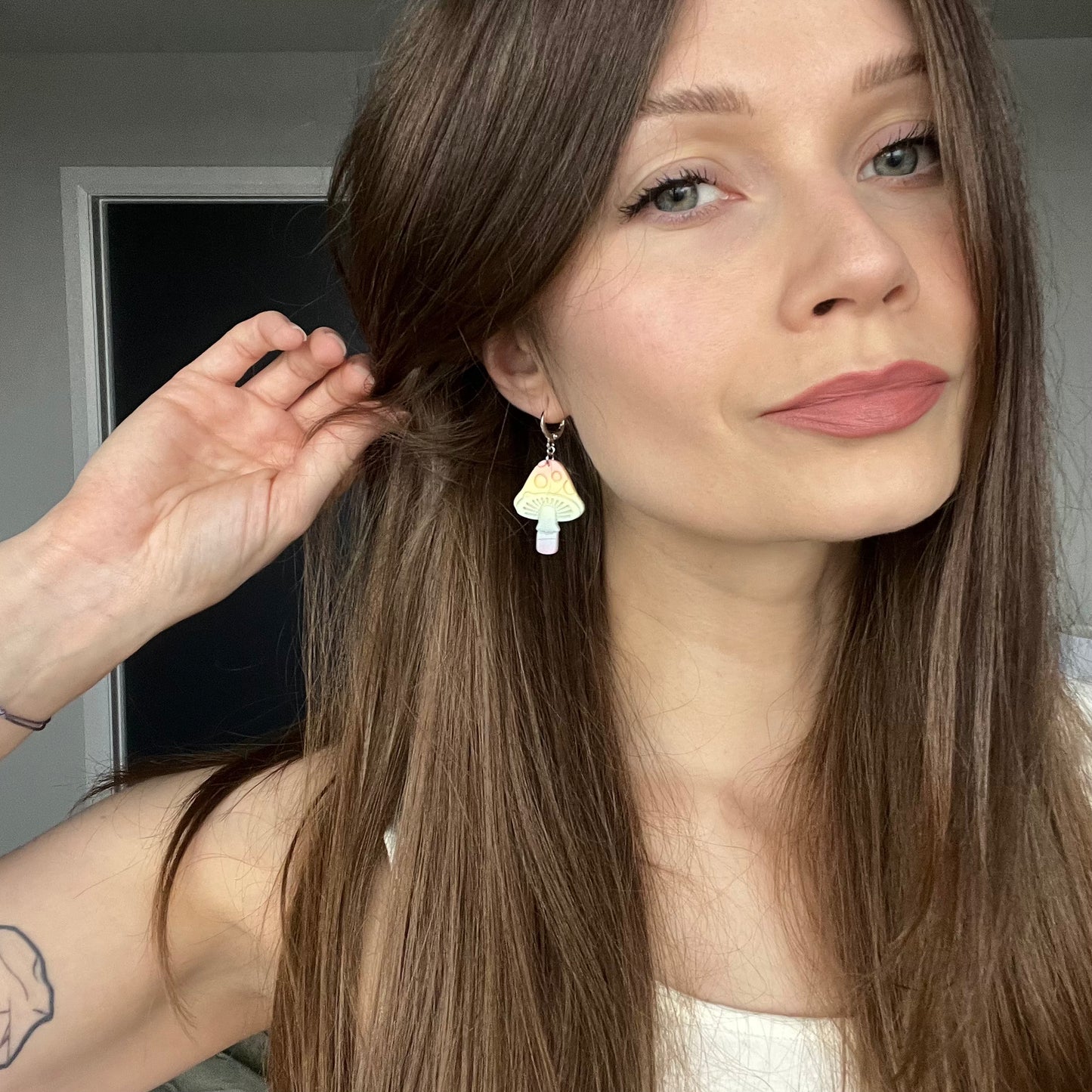 Mushroom • Pastel Rainbow • Minimalist