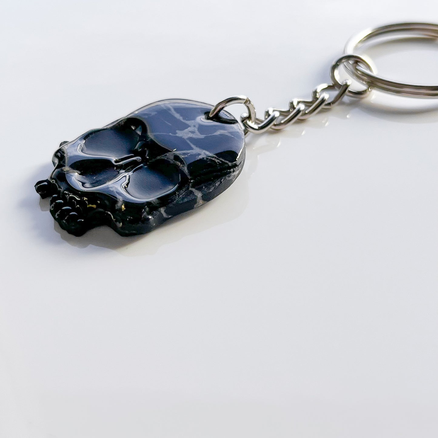 Skull • Keychain • Black Marble