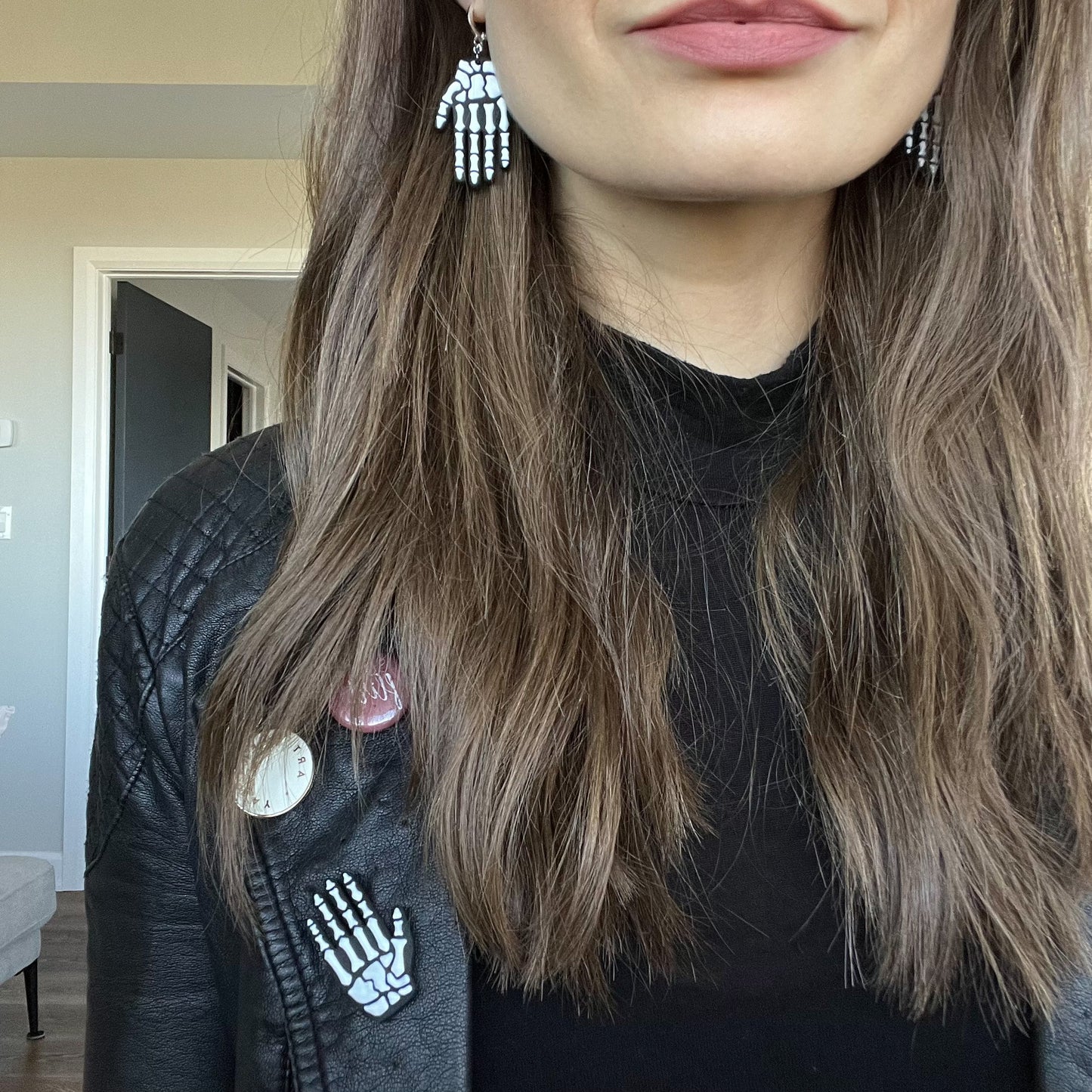 Skeleton Hand • Pin