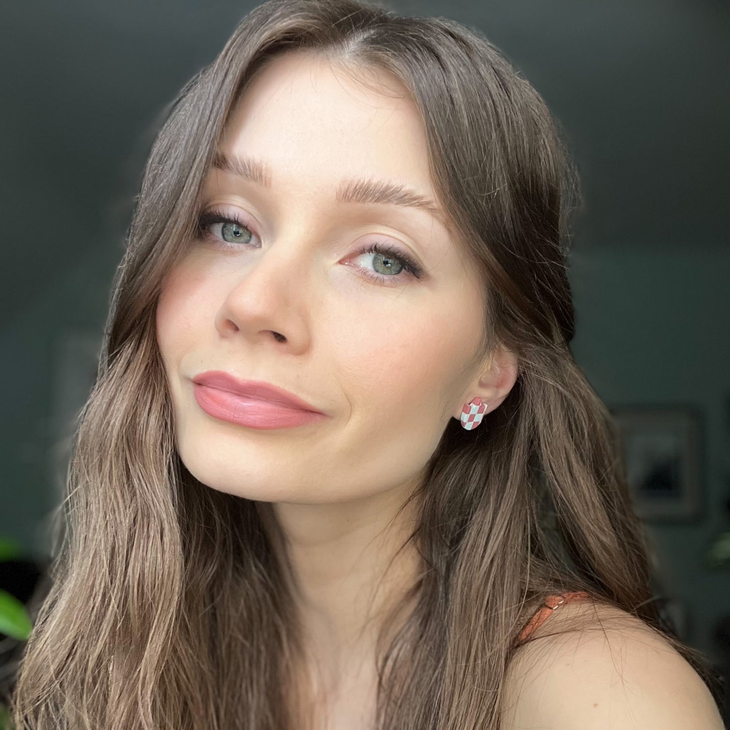 Elaine • Tulip • Pink & Pale Blue