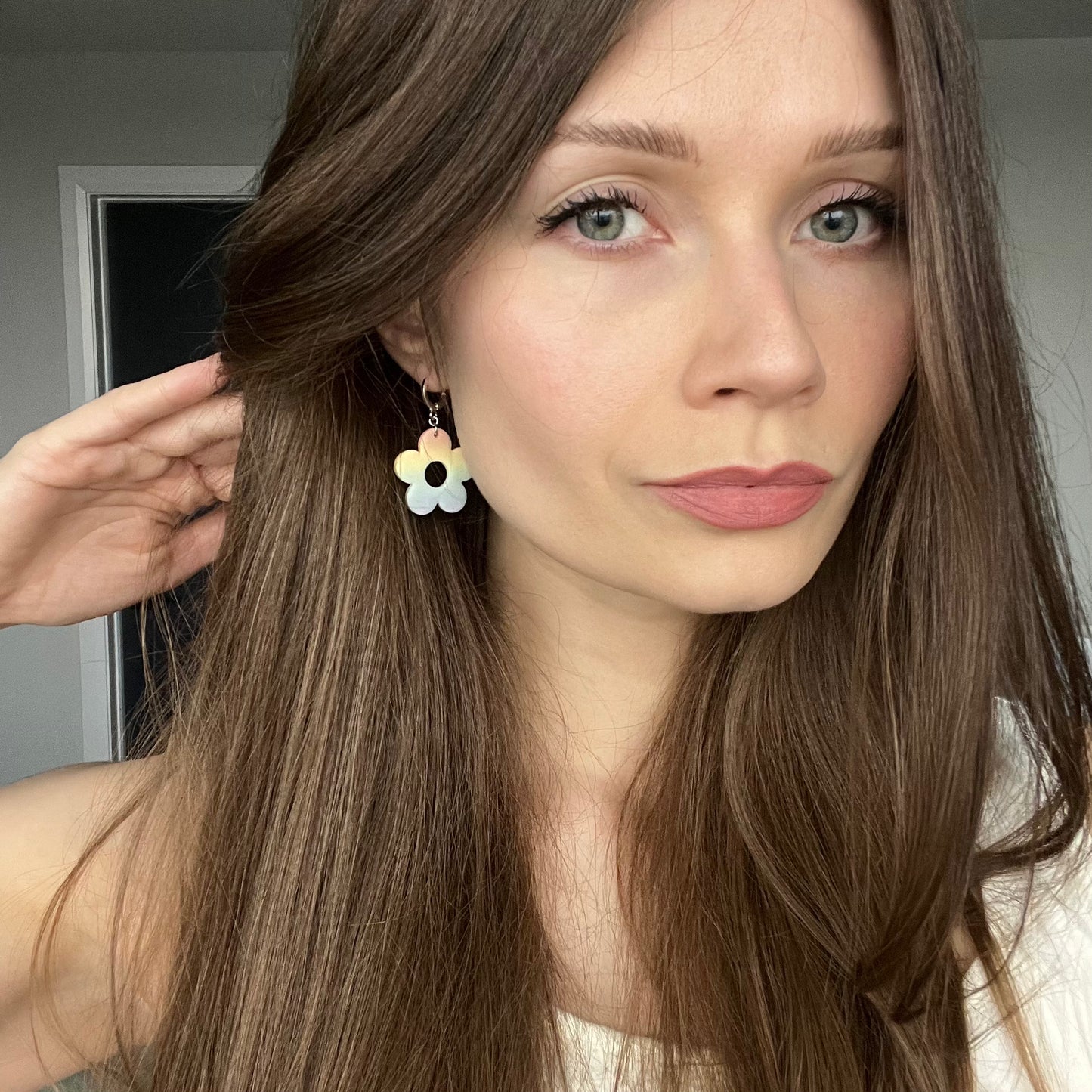 Large Flower • Pastel Rainbow