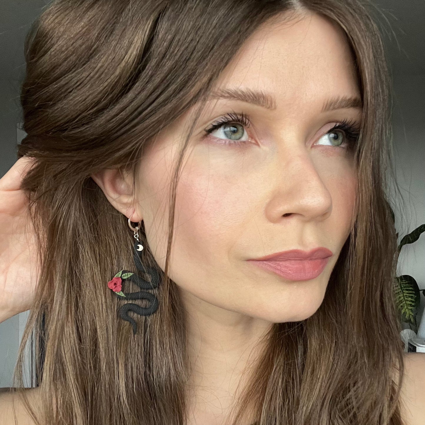 Snakes • Midnight Rose