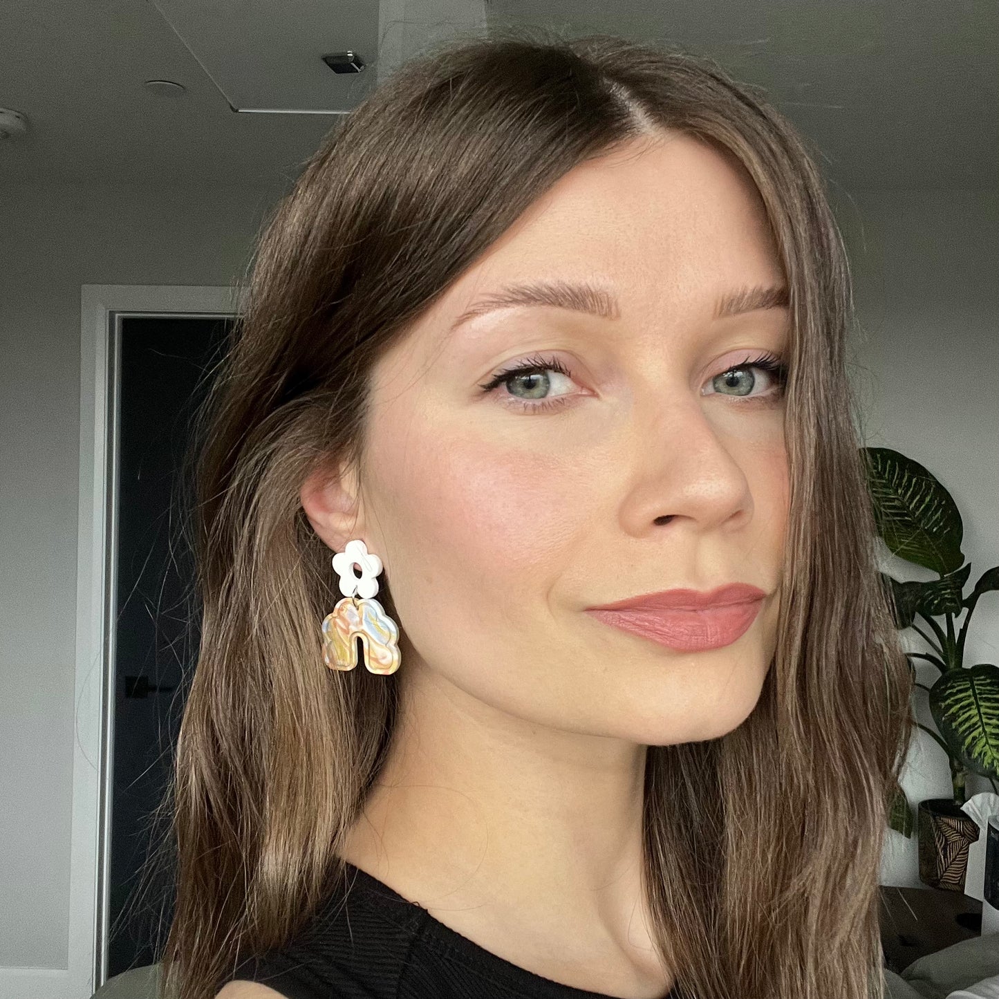 Scalloped Leo • Nebula