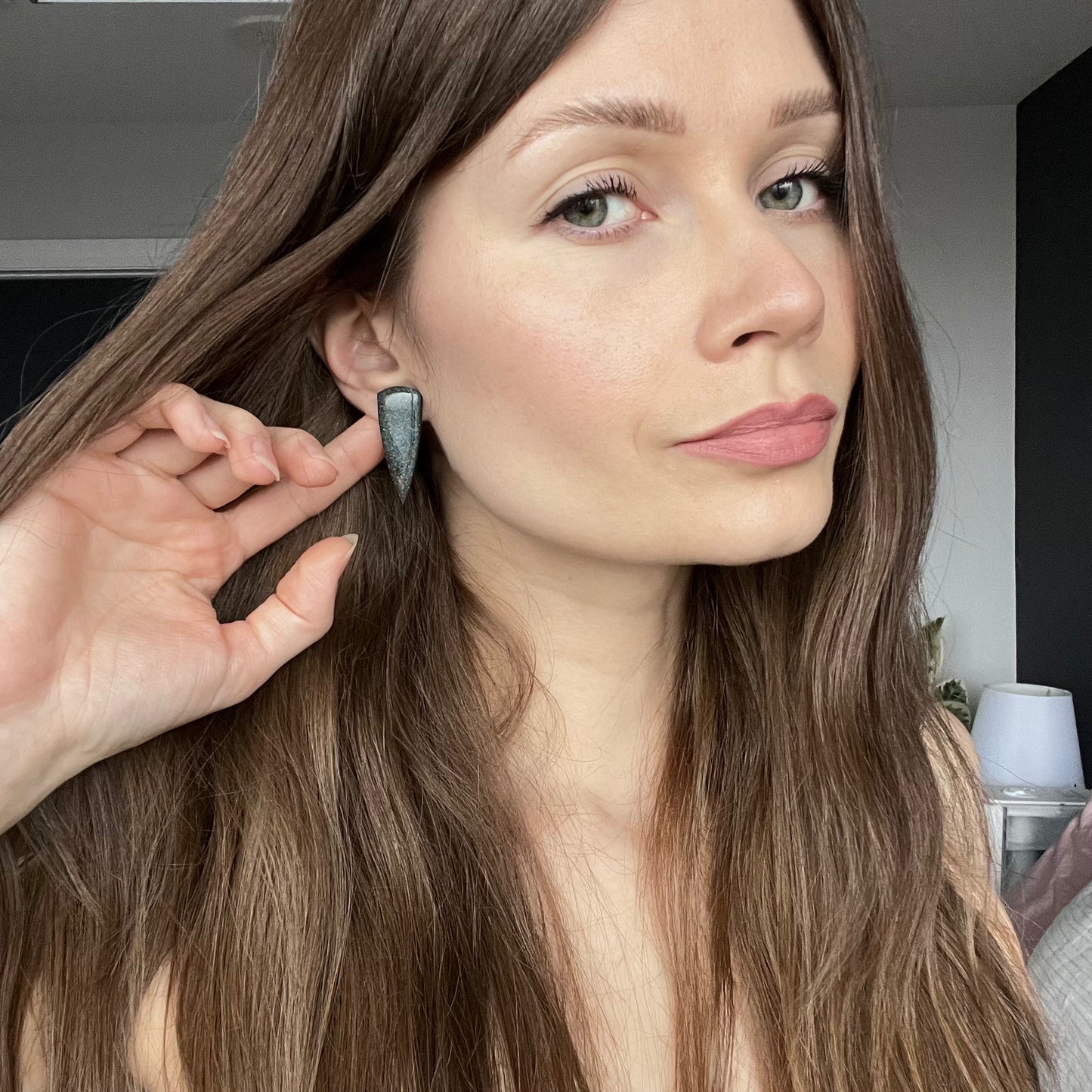 Rachel • Stud • Dark Rainbow