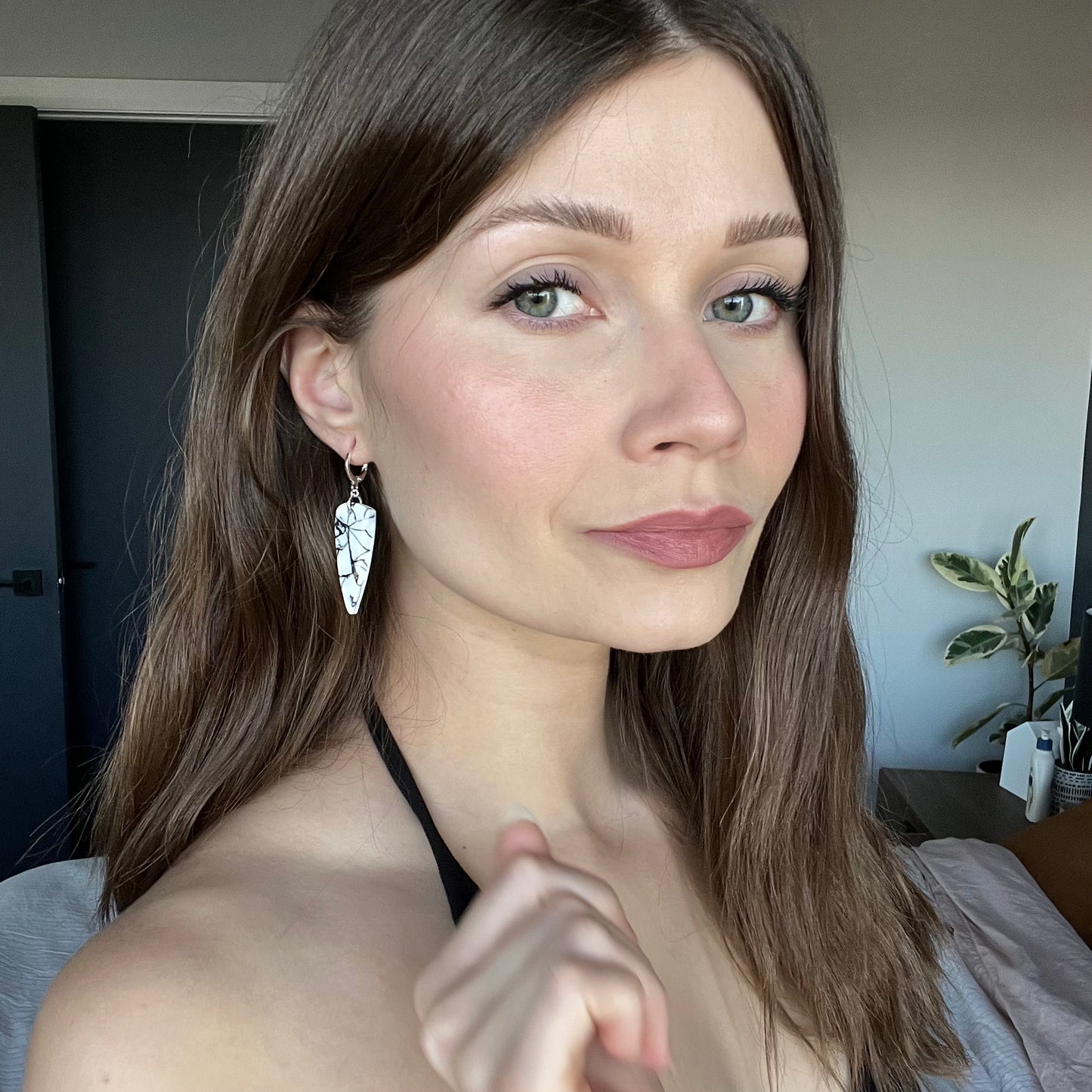 Rachel • Dangle • White Marble