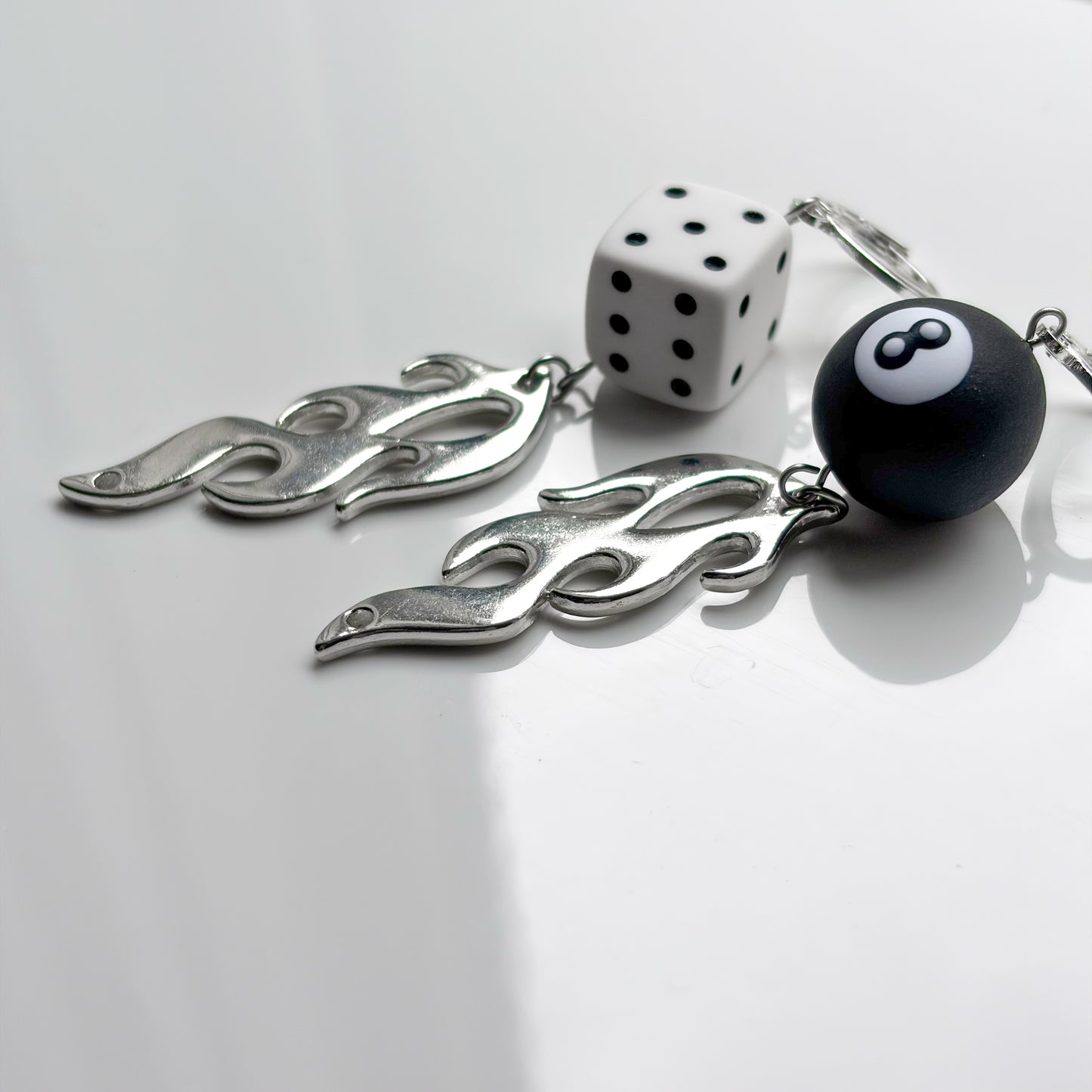 8 Ball + Die • 3D Flames