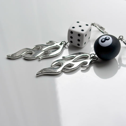 8 Ball + Die • 3D Flames