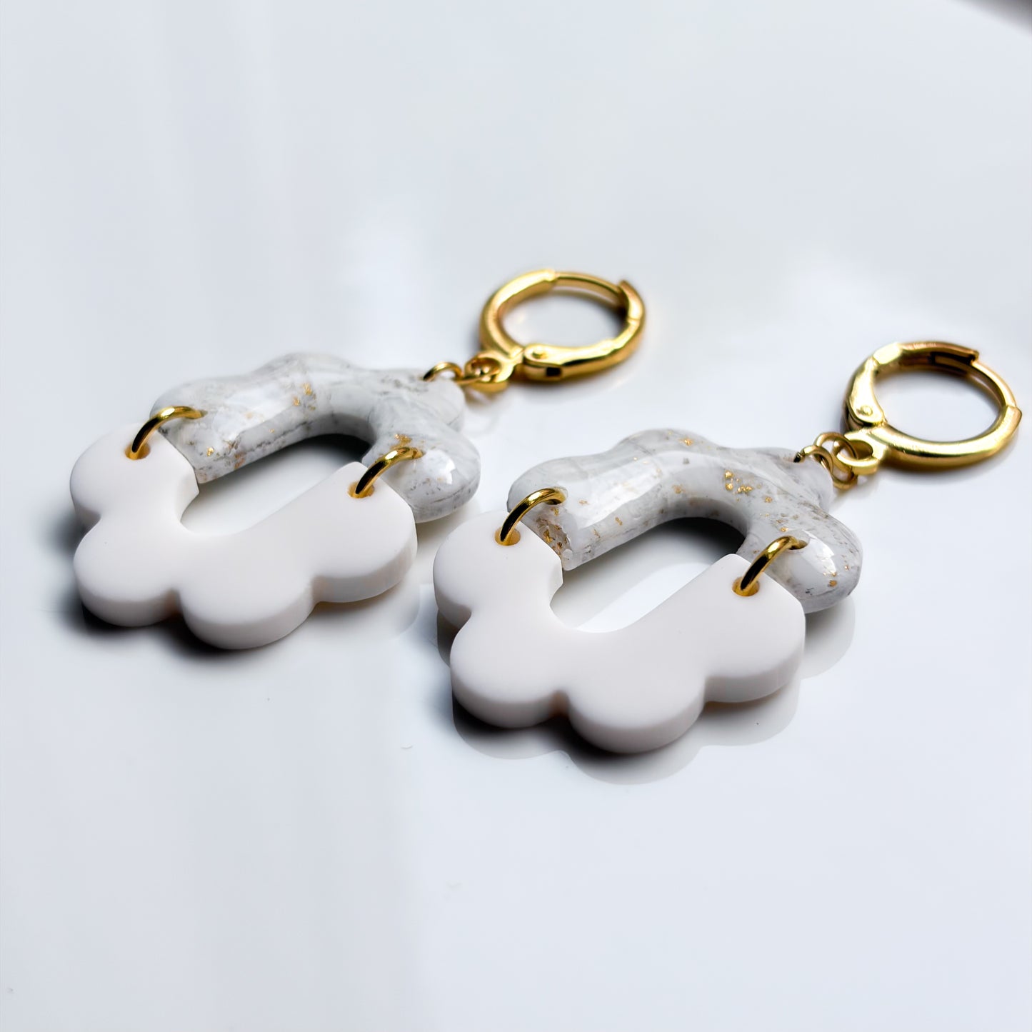 Alayna • White + Gold Marble