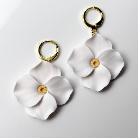 3D Flowers • White + Yellow