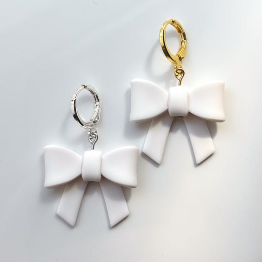 Do You Feel Bow-nita? • White