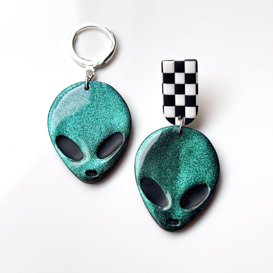 Aliens • Colour Shift • Teal + Purple / Blue