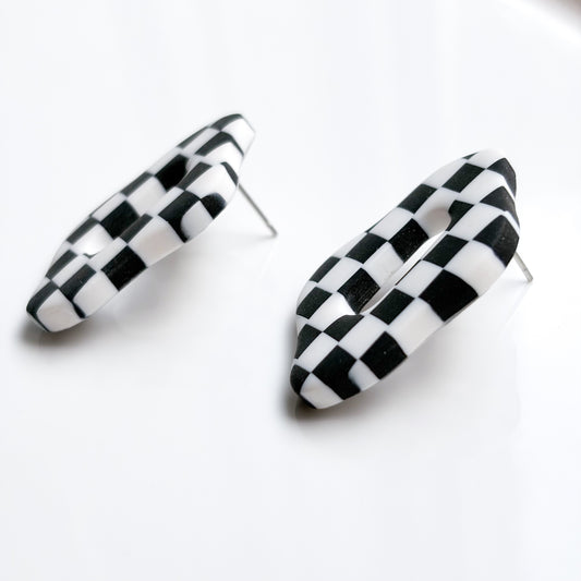 Izzy • Black + White Checks