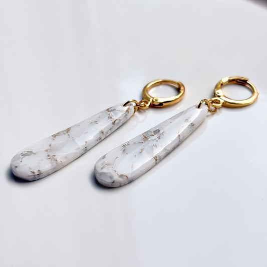 Riley (lg) • White + Gold Marble
