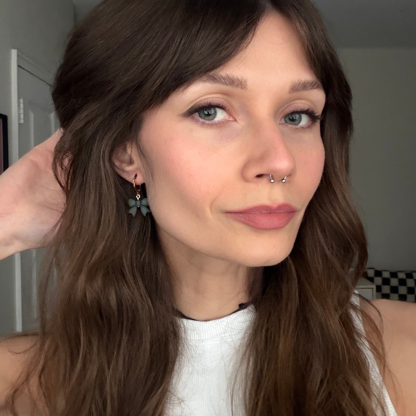 Bow Dangles • Green