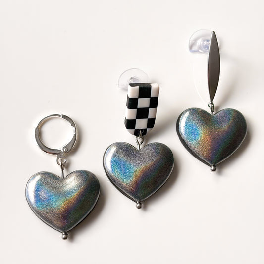 3D Hearts • Holo Chrome