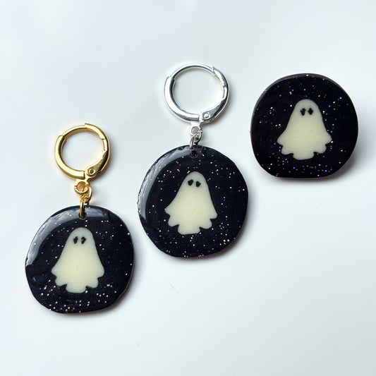 Ghosties • Organic Medallion