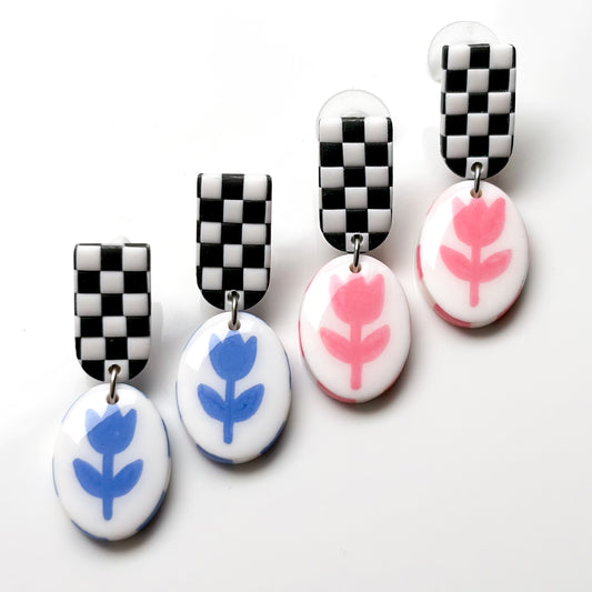Tulips • Checkered Stud