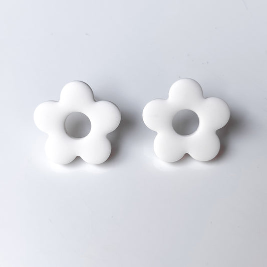 Retro Flower Studs • White