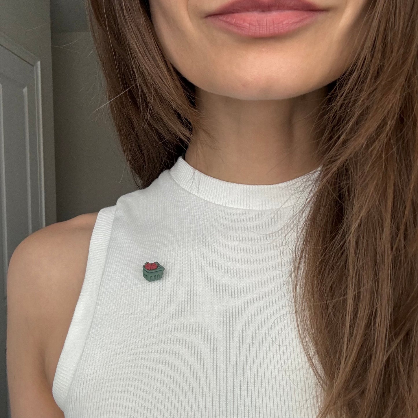 **PIN** • Strawberry Pint