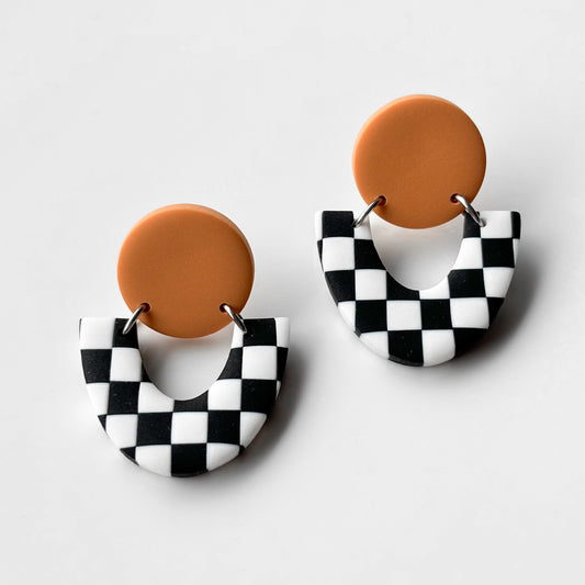 Raven • Peach & Checks