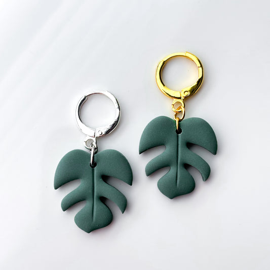 Monstera • Small **Silver OR Gold**