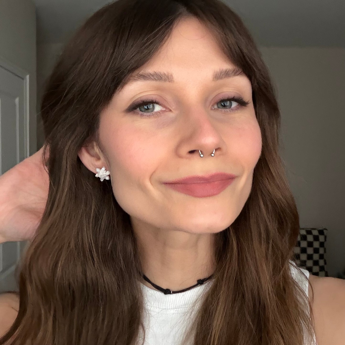 Snowflake Stud • Icy Marble