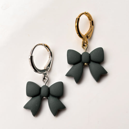 Bow Dangles • Green