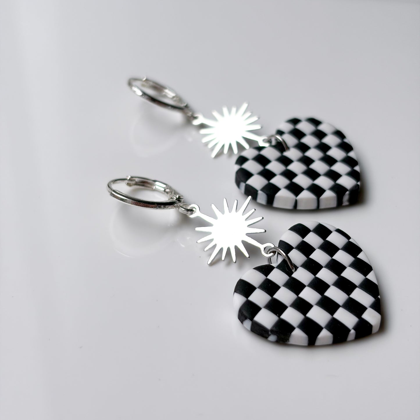 Bursting Hearts • Black + White Checks (lg)
