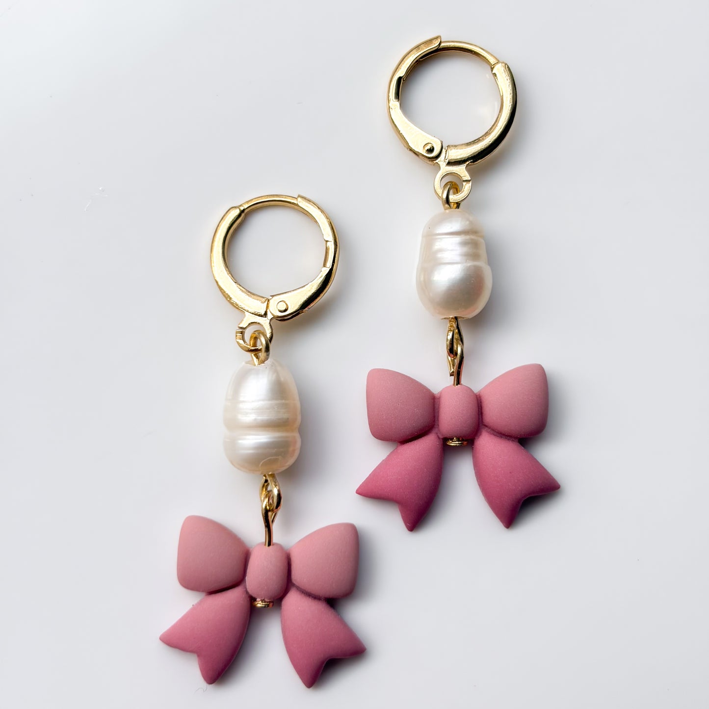 Bows • Pink Gradient + Pearl